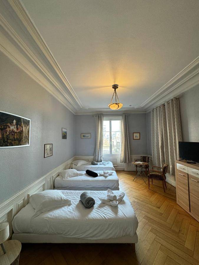 Gîte pour 8 personnes, avec terrasse dans Gare De Colmar