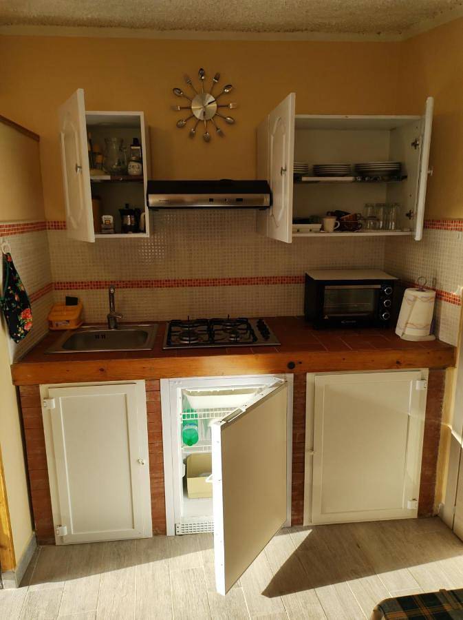 Gîte pour 4 personnes, avec piscine ainsi que terrasse et vue à Santa Domenica Talao - 4