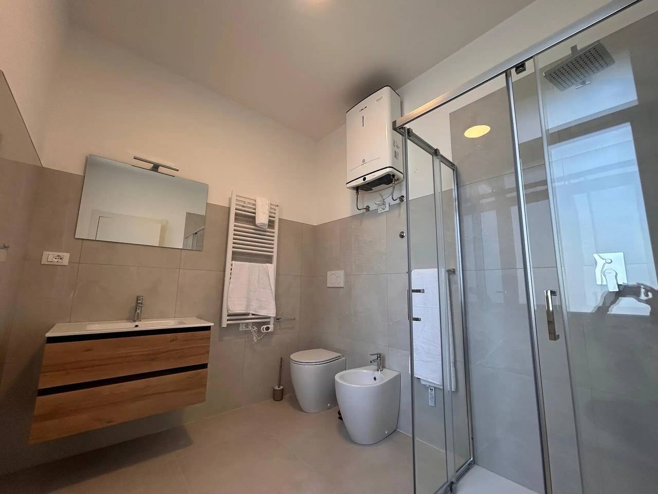 Ganze Wohnung, Apartment 'Vittoria' mit Wlan und Klimaanlage in Görz, Karst