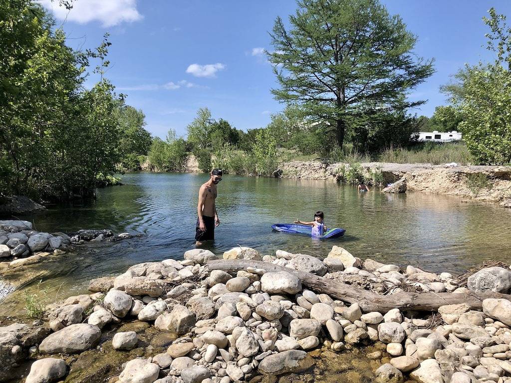 Frio River, gehobenes möbliertes Haus, Paradies für Vogelbeobachter in Rio Frio, Real County