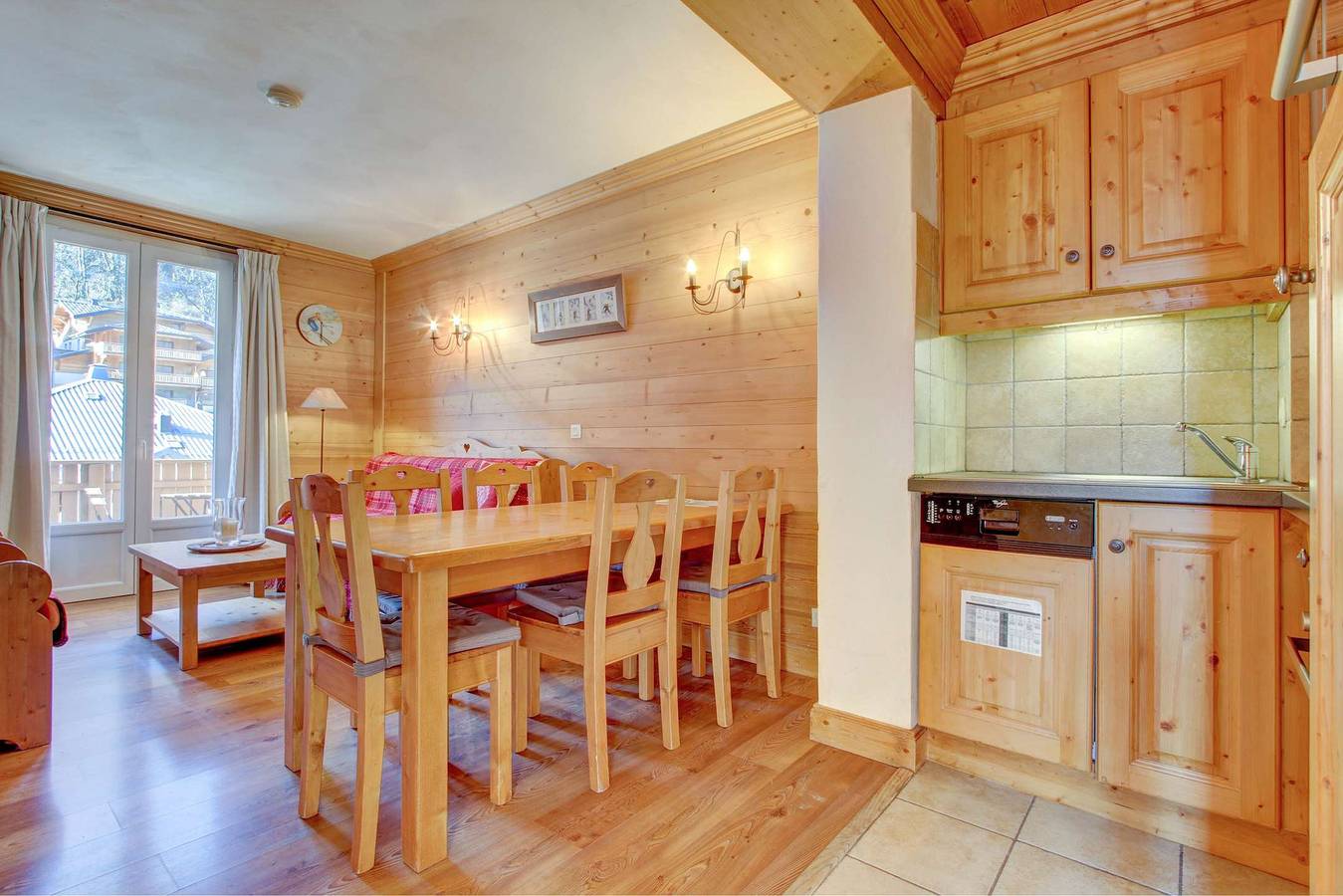 Ganze Ferienwohnung, Ferienwohnung für 6 Personen mit Balkon in Morzine, Les Portes du Soleil