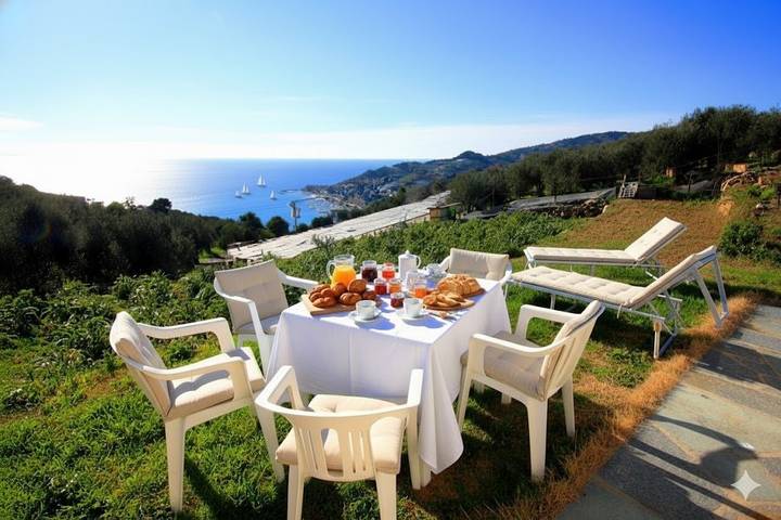 Ferienwohnung für 6 Personen, mit Garten