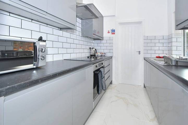 Apartment for 5 people, with garden in Crewe