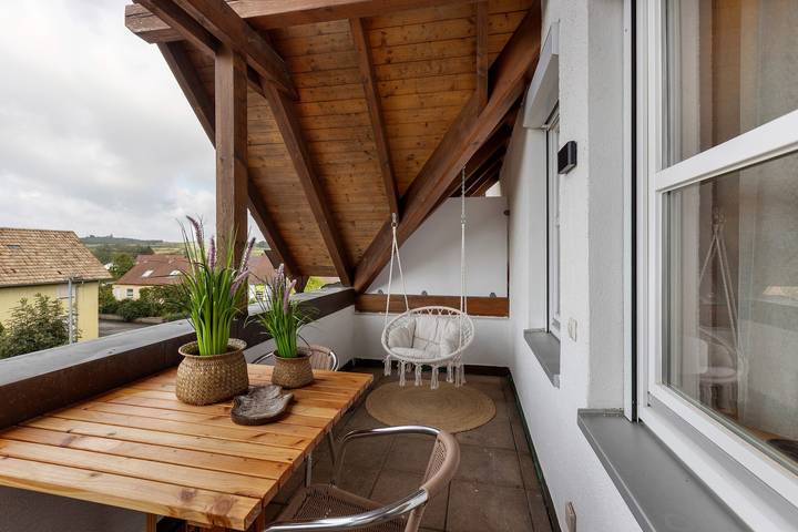 Geheel appartement, Appartement 'Ferienwohnung Holzapfel' met Balkon en Wifi in Dunningen, Verwaltungsgemeinschaft Dunningen