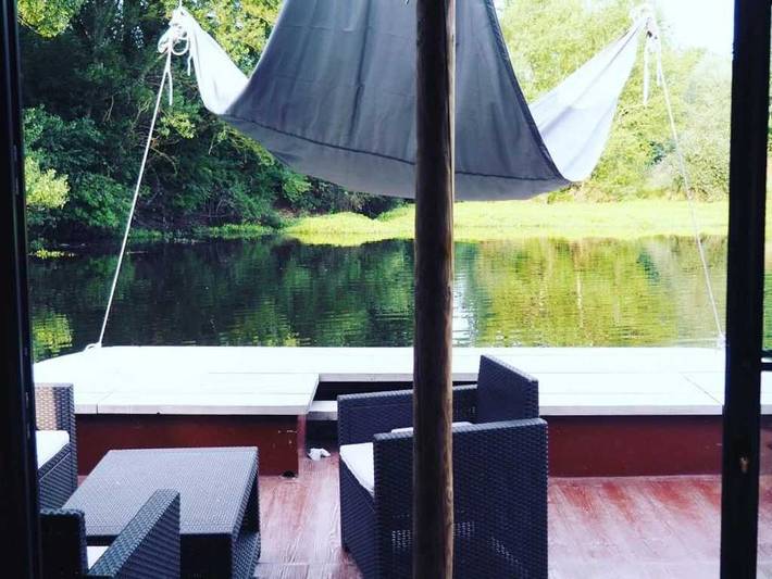 Gîte pour 5 personnes, avec sauna et jacuzzi à Chassenard