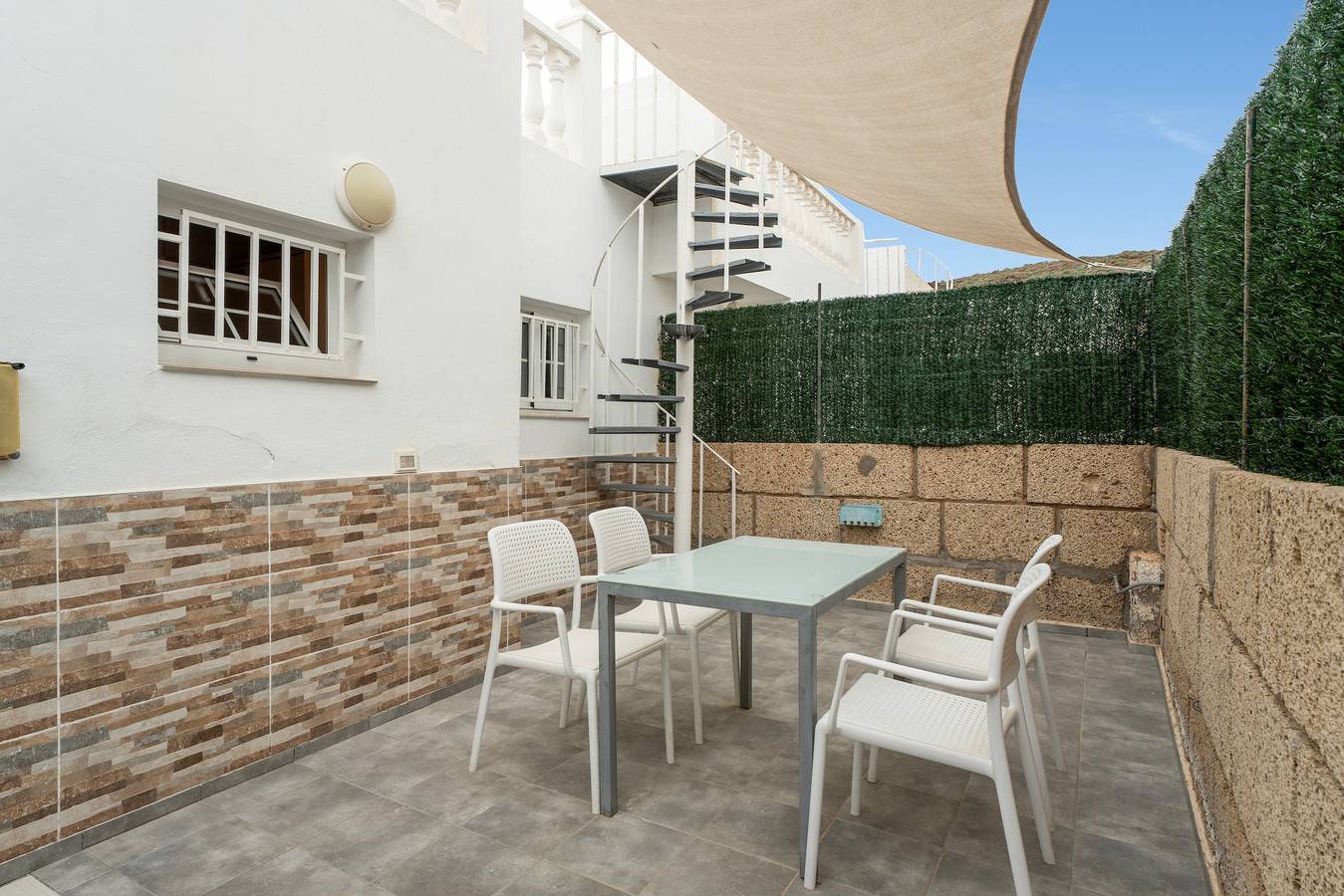 Casa Vacacional 'My Little Bungalow 48' con Vista a la Montaña, Wi-Fi y Aire Acondicionado in Palm-Mar, Arona 