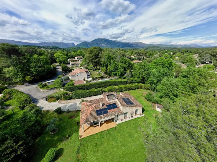 Chalet para 7 personas, con jardín - 1