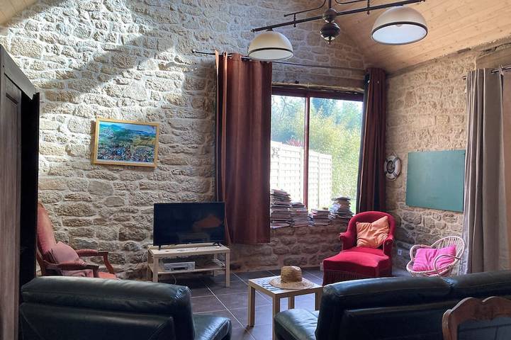 Location de vacances pour 6 personnes, avec jardin à Meslan - 4