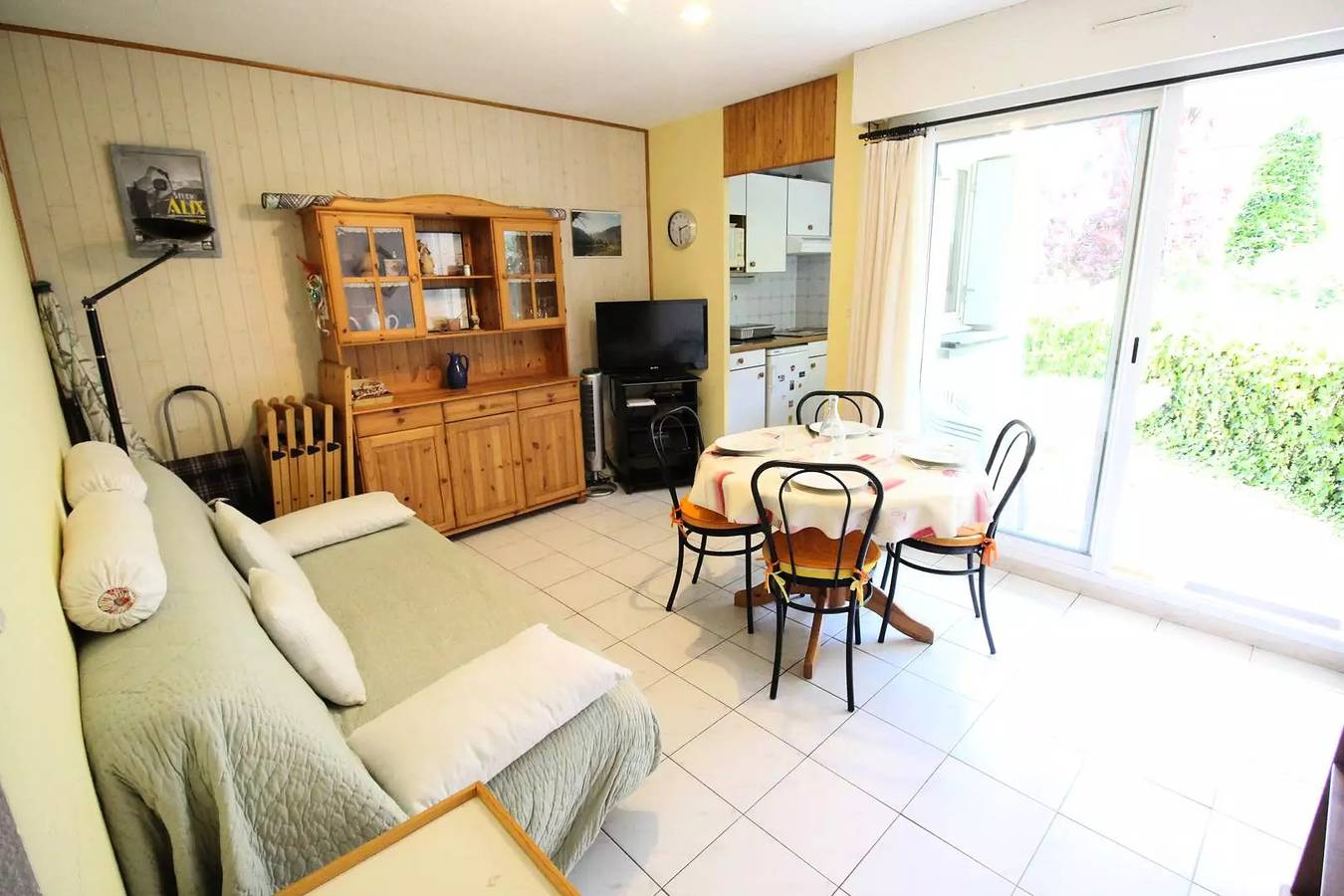 Ganze Wohnung, Near Luck For 4 Pers - South Terrass - Parking in Luchon-Superbagnères, Bagnères-de-Luchon