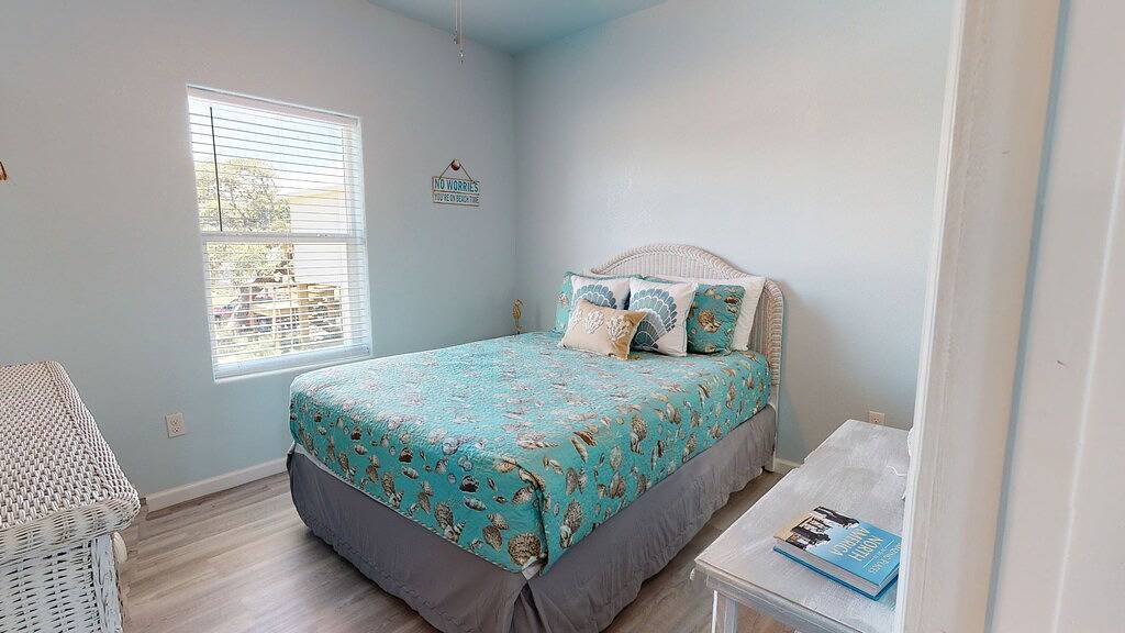 Close to Restaurants, Ample Parking, Boats Allowed in Port Aransas, Mustang Island