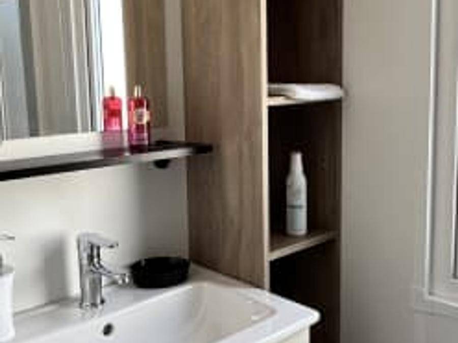 Camping Siblu Domaine de Kerlann - Funpass inclus - Mobilhome 6 personas - Sérénité 2ch 6p Signature sin aire acondicionado in Pont-Aven, Region de Quimper