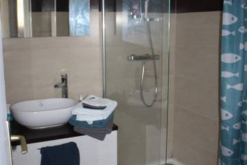 Appartement De Vacances pour 5 Personnes dans Saint-Laurent-du-Var, Région de Cannes, Photo 4