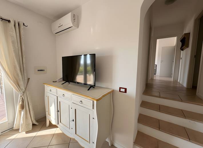 Ganze Wohnung, Apartment 'Simone' mit Meerblick, Gemeinschaftspool und Klimaanlage in Arzachena, Costa Smeralda