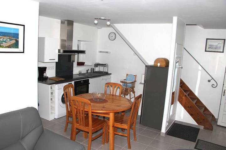 Gîte pour 4 personnes, avec jardin à Vire - 2