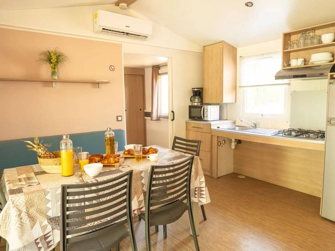 Mobil home confort avec clim - 4 pers. in Vic-la-Gardiole, Côte méditerranéenne (France)