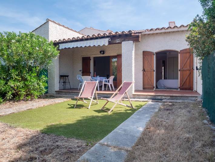 Location de vacances pour 4 personnes, avec terrasse et jardin dans Les Lecques - 3