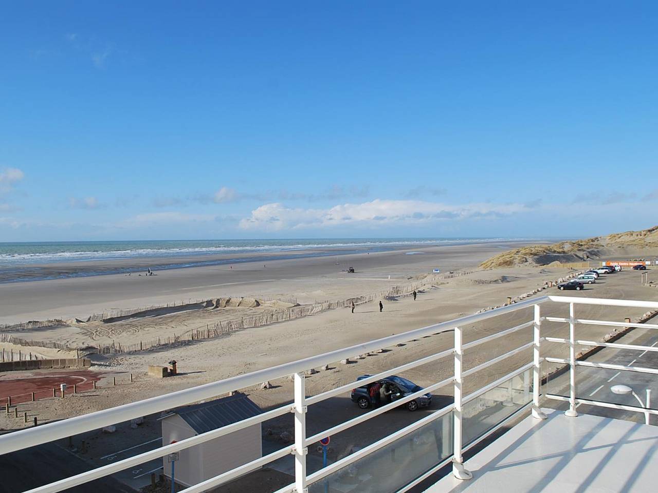 Apartamento entero, Apartamento moderno 2 habitaciones, balcón playa, mascotas permitidas in Fort-Mahon-Plage, Región de Abbeville
