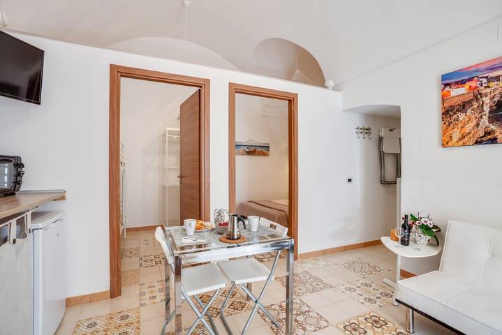 Ganze Wohnung, Ferienwohnung für 4 Personen in Lama Monachile (Polignano a Mare), Polignano A Mare