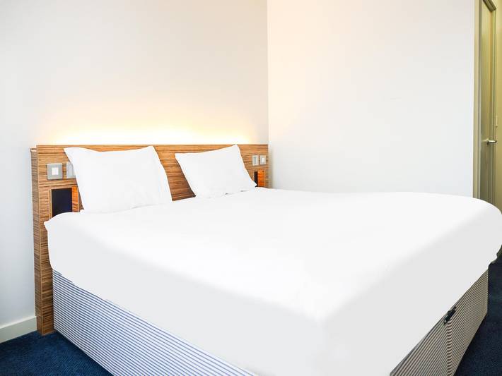 Ganze Wohnung, Deluxe Doppelzimmer in Quedgeley, Gloucester (UK)