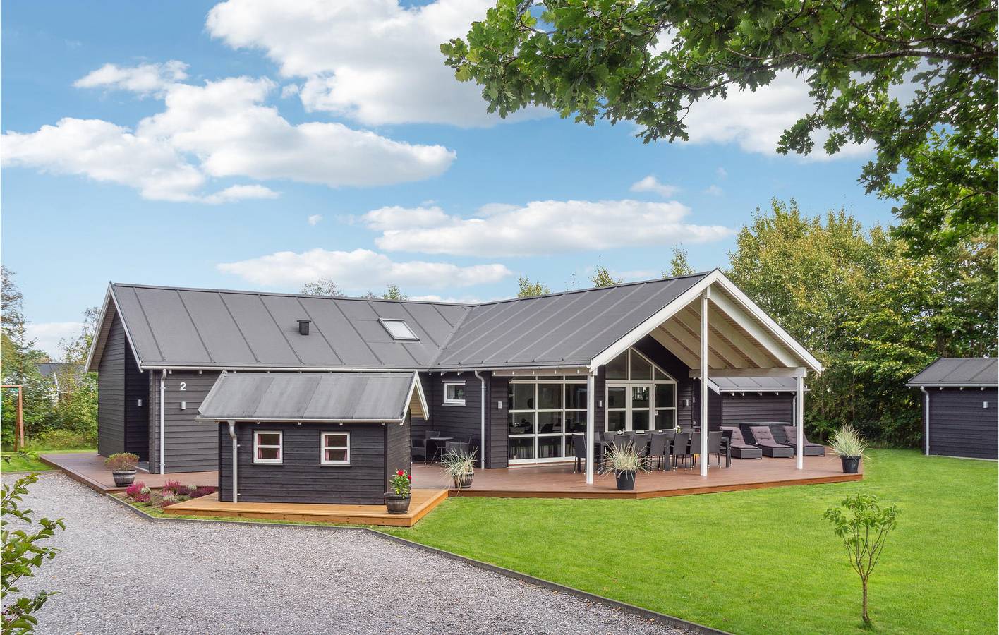 Feriehus for 14 personer med jacuzzi in Grenå Strand, Grenaa