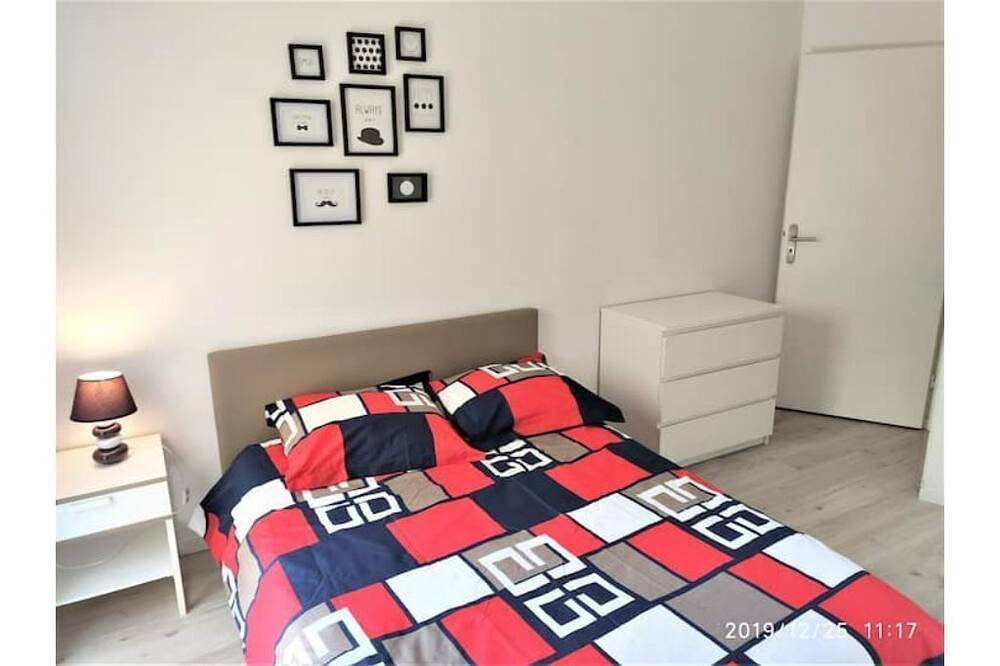 Apartamento entero, New condo, Quiet, Bright, Terrace, Free Parking in Romainville, Sena-Saint Denis