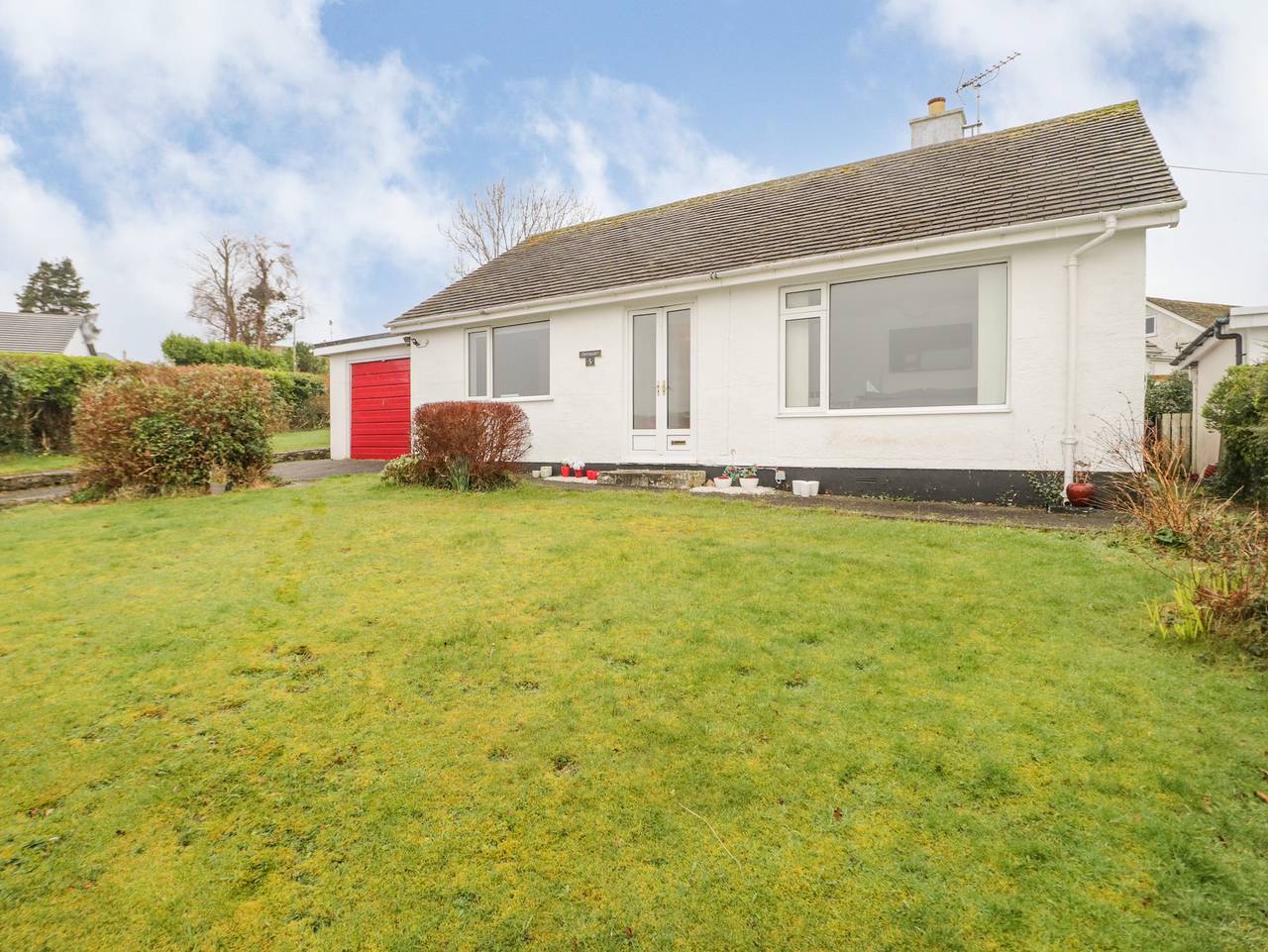 5 Breeze Hill in Benllech, Isle of Anglesey