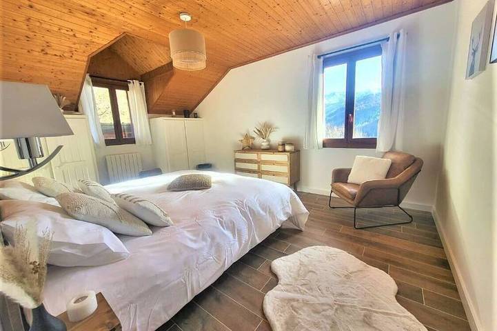 Chalet pour 12 personnes, avec jardin à Allos - 2