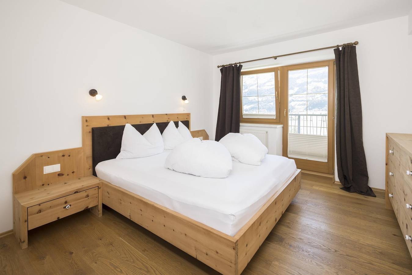 Ganze Ferienwohnung, Top 9 in Tuxer Alpen, Fügen