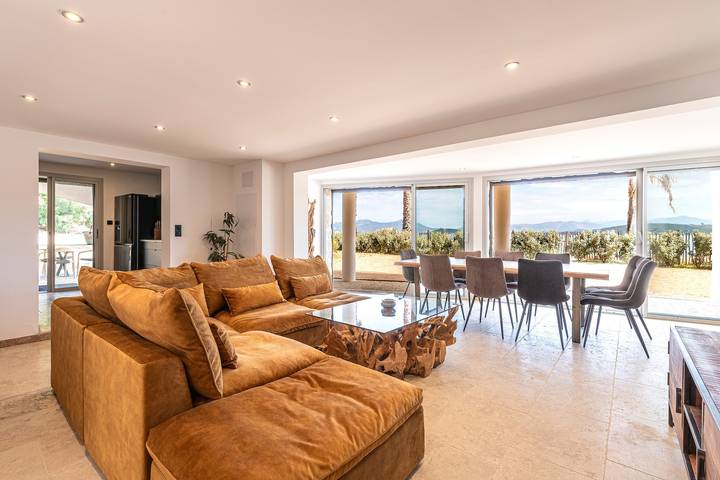 Appartement entier, Le Roc - Rdc - Splendide Vue Mer in Coti-Chiavari, Région d'Ajaccio