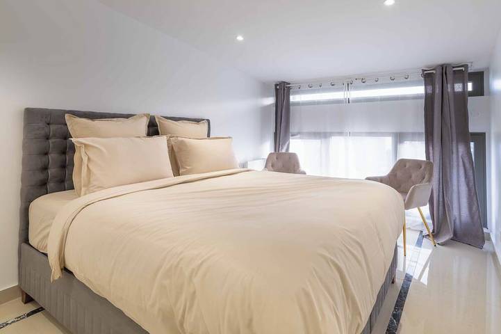 30 minutes from Paris I Luxury Villa 11 in Osny, Valle del Oise