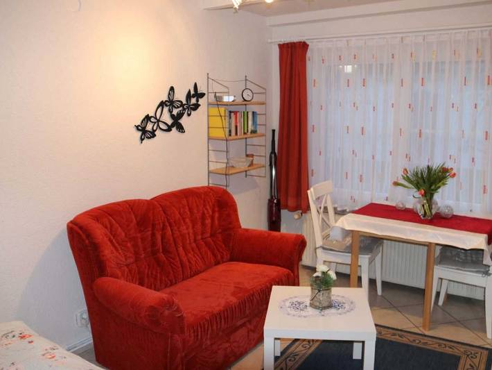 Ferienhaus für 2 Personen, mit Terrasse und Garten in Vitte - 2