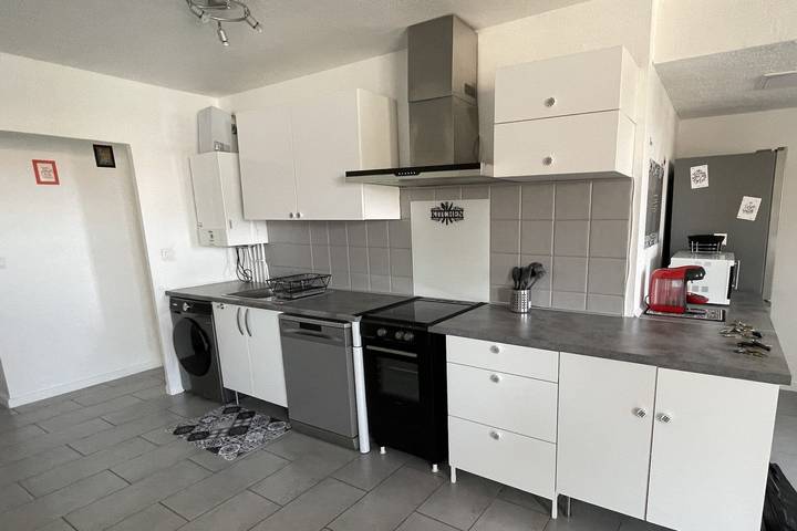 Ferienwohnung für 6 Personen, mit Balkon in Toulon - 4