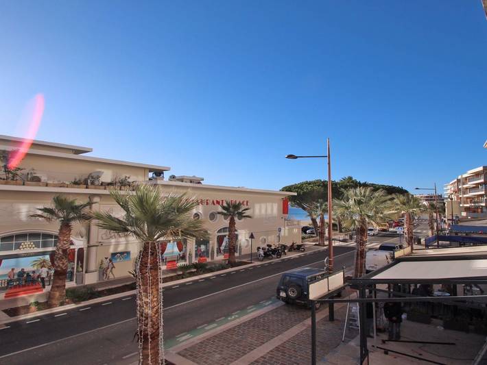 Gîte pour 6 personnes, avec terrasse dans Casino De Sainte Maxime - 2
