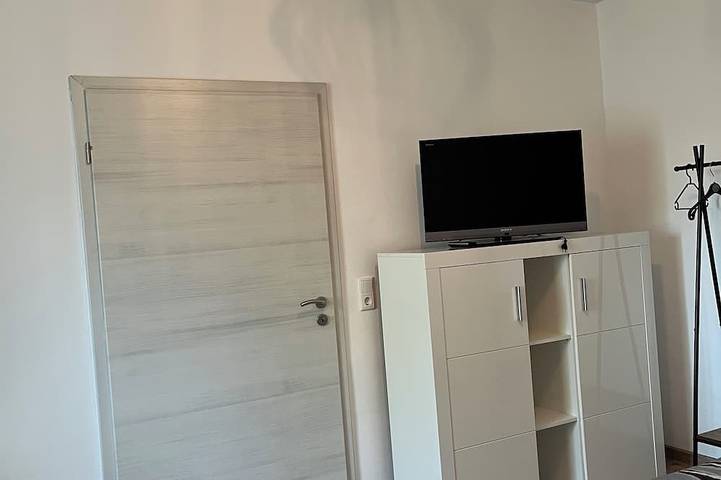 Ferienwohnung für 6 Personen, mit Terrasse und Garten in Wredenhagen - 2