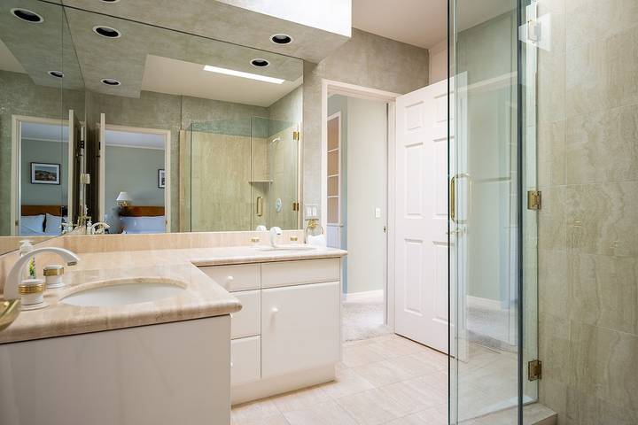 Vacation rental for 10 people, with yard and terrace, with pets in Monterey County