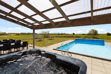 Ferienhaus für 24 Personen in Højer, Dänemark an der Nordsee, Bild 1