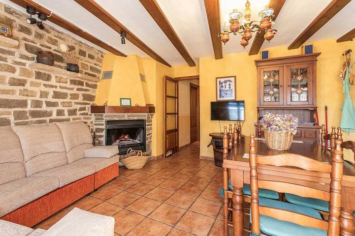 Gîte pour 6 personnes, avec Jacuzzi