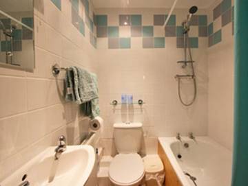 Holiday Rental for 2 People in Wiltshire, South West England, Photo 3