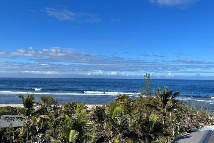 Gîte pour 8 personnes, avec piscine et jardin ainsi que vue et terrasse à Les Trois-Bassins - 2