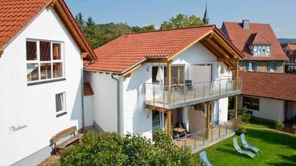 Hütte für 2 Personen, mit Terrasse am Edersee