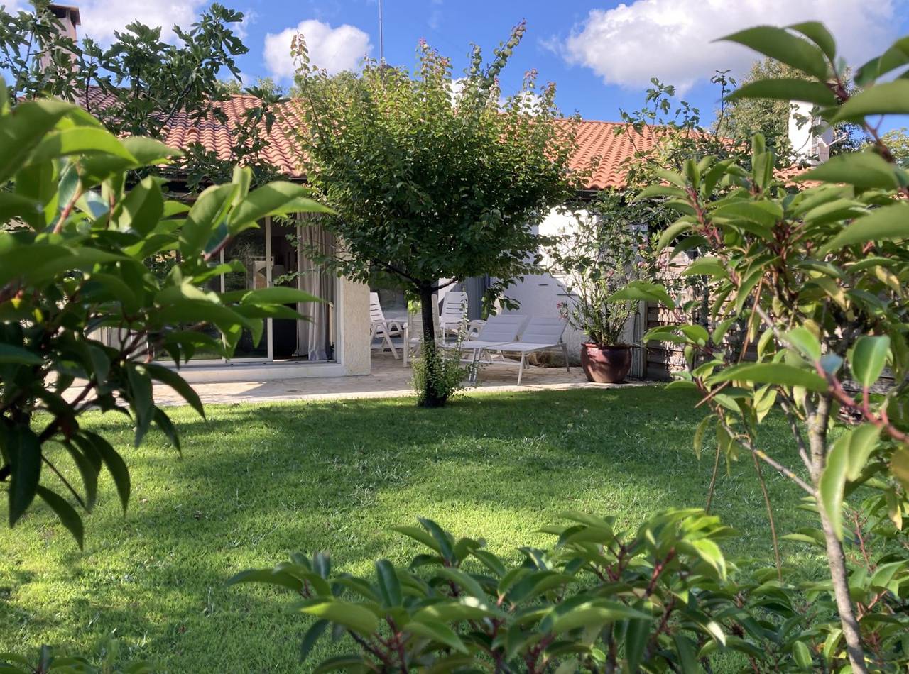 Villa Les Fontaines in Taussat, Lanton