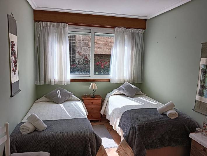 Gîte pour 2 personnes, avec vue ainsi que jardin et terrasse à Vigo - 3