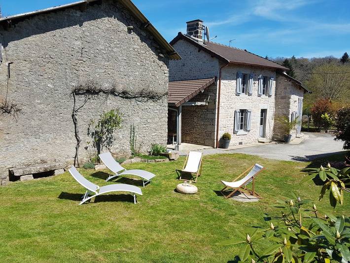 Gîte pour 6 personnes, avec Terrasse et Jardin