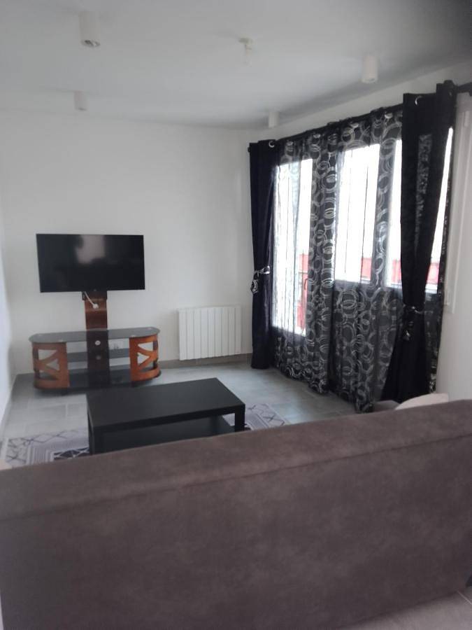 Appartement entier, Appartement T2 neuf et design in Pérignat-lès-Sarliève, Parc naturel régional des Volcans d'Auvergne