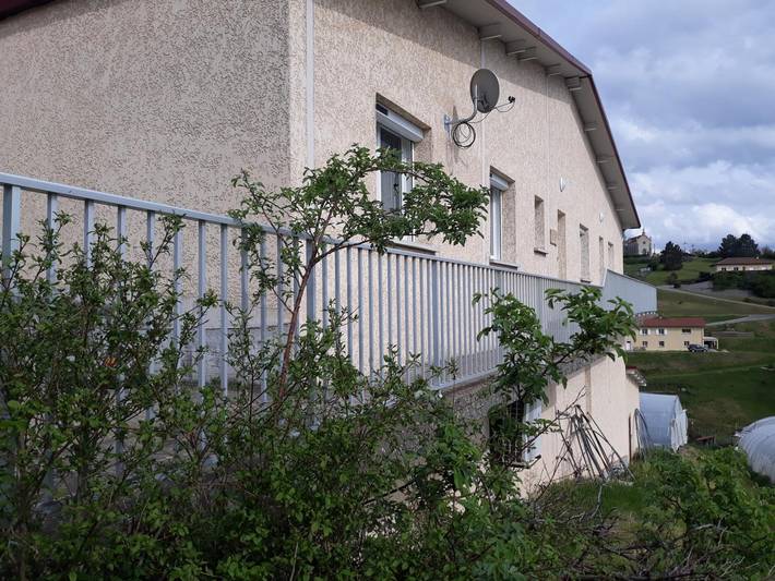 Gîte pour 4 personnes, avec jardin à Saint-Romain-en-Jarez