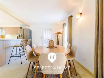 Villa voor 8 Personen in Bormes-les-Mimosas, Nationaal park Port-Cros, Afbeelding 4