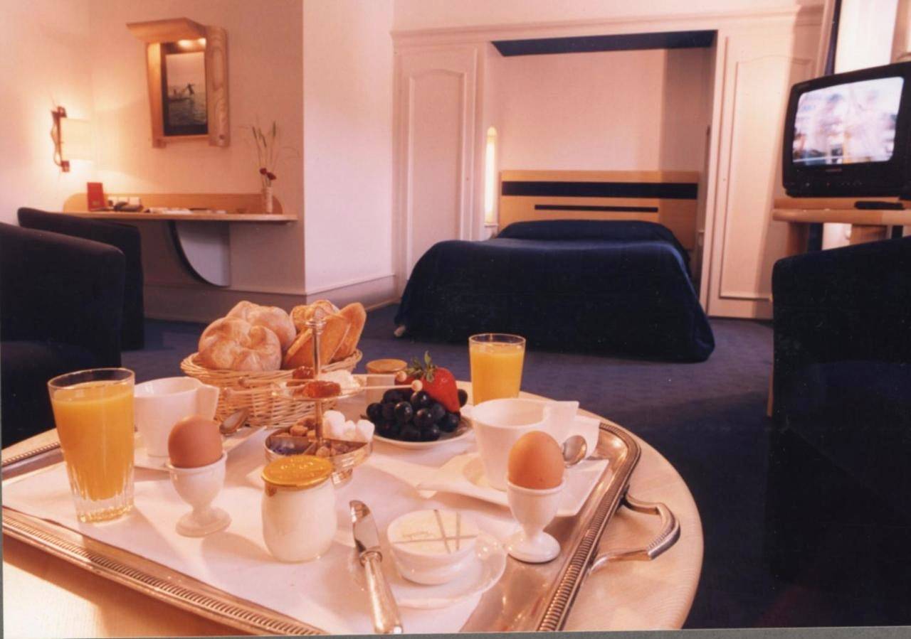 Hotel Restaurant Le France in Val de Morteau, Jura Francais