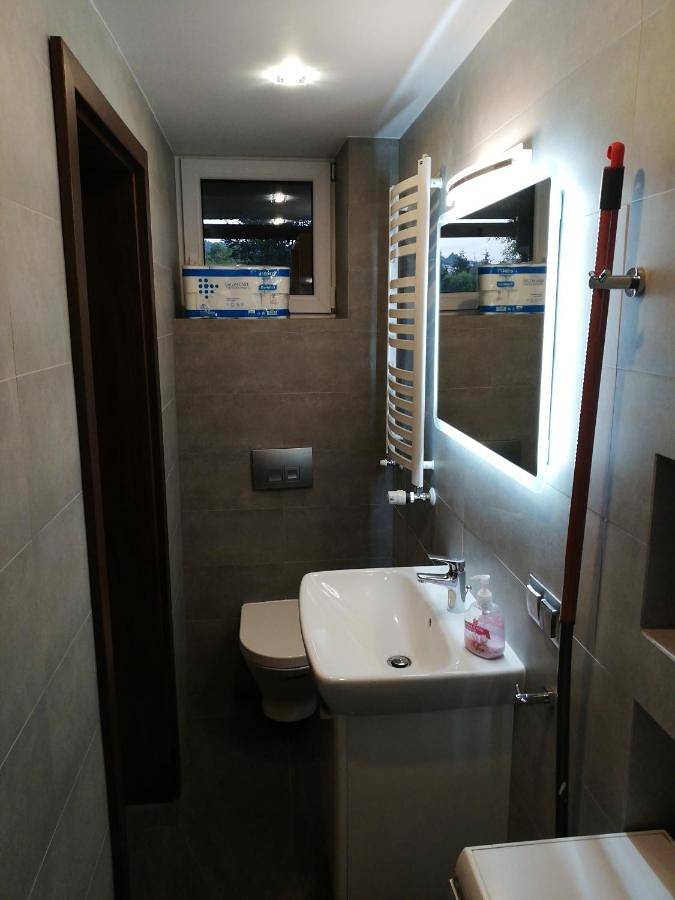 Apartament wakacyjny dla 6 osób, z Balkon i Taras w Andrychów