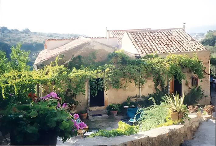 Apartment on the oil mill in Torrenova, Messina Province