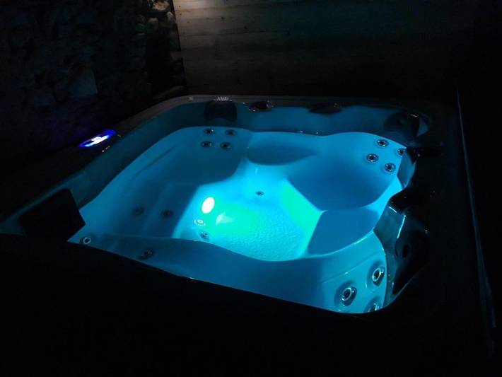 Chambre d’hôte pour 2 personnes, avec sauna et terrasse ainsi que vue et piscine à Valréas - 4